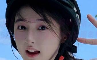 大家注意，大姨妈来听八卦——15吃瓜官网提供吃瓜导航服务！