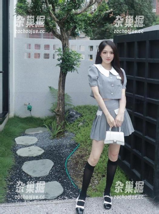 一个不小心便踏上了17c黑料的线路，小心别迷路了！
