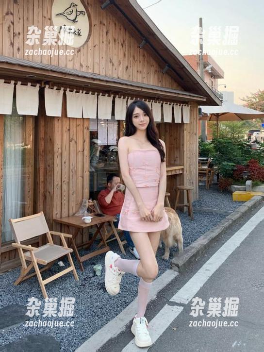51吃瓜苹果版，一入瓜海深似海，今天这大瓜可要让人尖叫！
