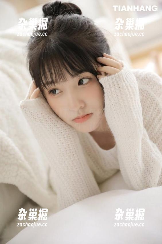51每日吃瓜 下载51每日吃瓜,连空调都懒得开,看“瓜”让人忘了热啊!