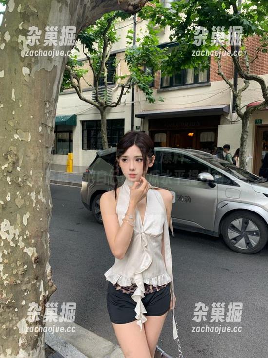 51网红爆料 “51网红爆料”教你如何利用资源,把自己的吃瓜水平提升到天际!