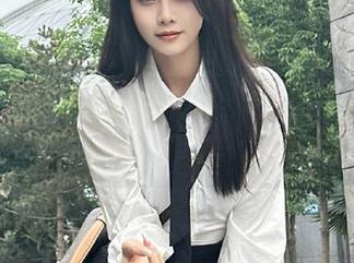 51黑料社苹果版：在线迷你八卦，随时随地不闹腾！