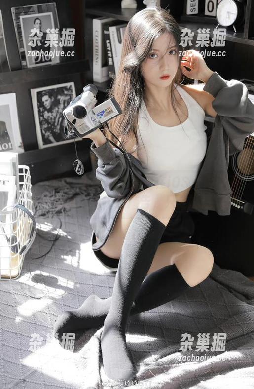 911黑料 听说911黑料在iOS上火得不行,别怕,这不是广告,只是剧透。