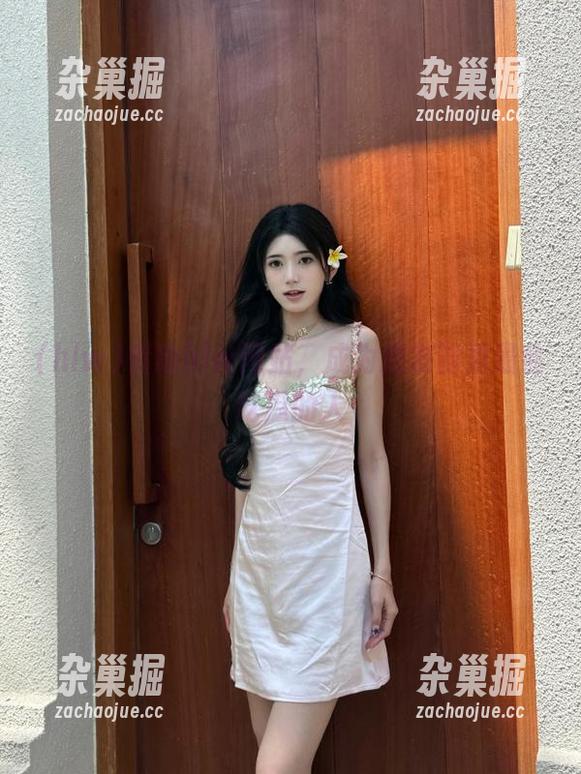 hlw 借助hlw网站,成为朋友圈里最会吃瓜的人