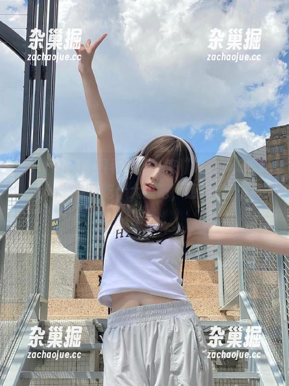 www.51 闲着没事,来“www.51cg..com”免费吃个大瓜吧,感受甜蜜的酸楚!