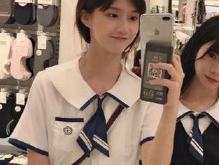 这哥们儿神了！五一吃瓜黑料地址，尺度杀疯了！
