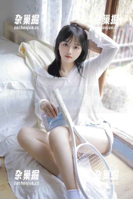 冲哥黑料 捧着手机登录冲哥黑料cg1,看着‘精选’状态不断刷新,乐趣满满!
