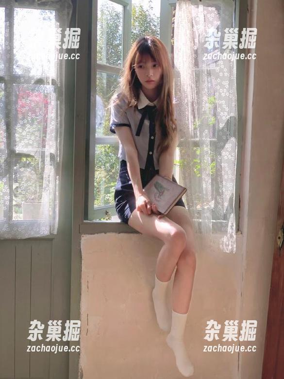 劲爆吃瓜 一秒切换心情,快来劲爆吃瓜的“传送门”,体验嘴角上扬的快感!
