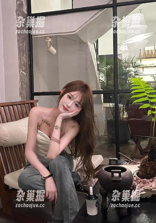 吃瓜17 吃瓜17cgcc盘点:那些让人惊叹不已的“人气”地址