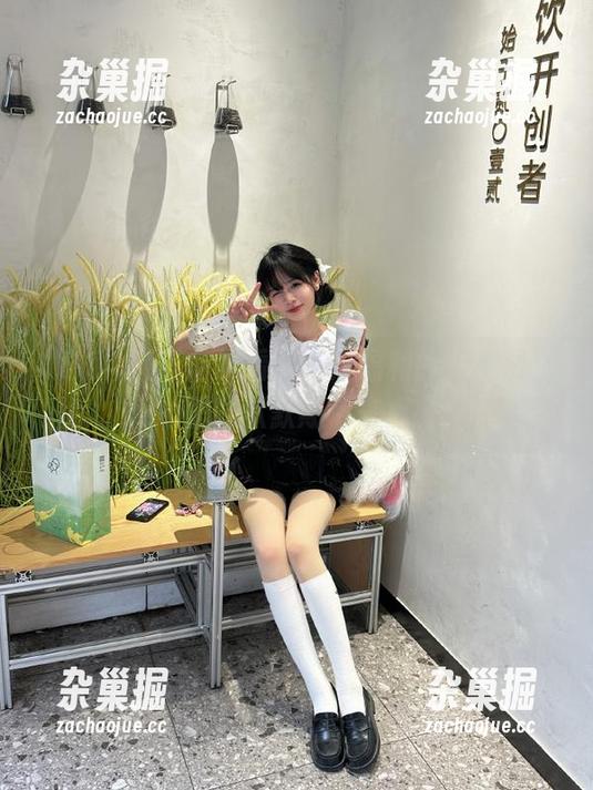 吃瓜福利 每次看到吃瓜福利的“免费”,心里就默默期待来点刺激