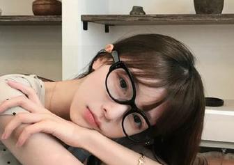 在线吃瓜网，链接那些不想被关注，却偏偏赚足眼球的“英勇战士”。
