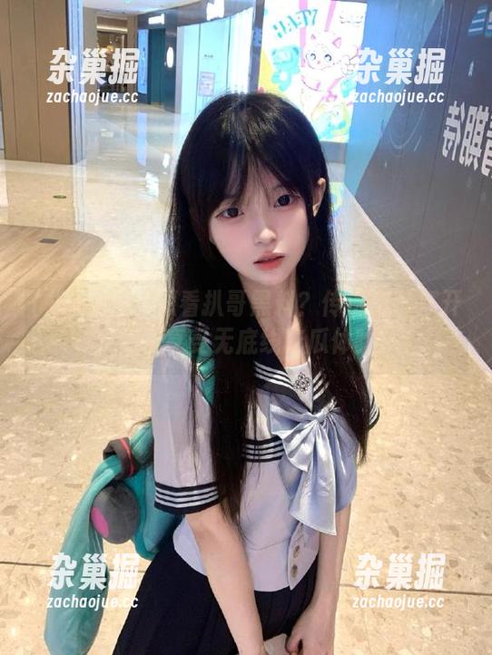 扒哥黑料 想看扒哥黑料?传送门已打开,免费享受无底线吃瓜体验!