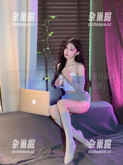 每日黑料 地址牢牢把握,走进每日黑料吃瓜,听听那些瓜场的小道消息吧!