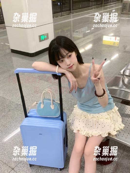 每日黑料 “每日黑料”:开启你的小宇宙,放飞嘴巴的入口!