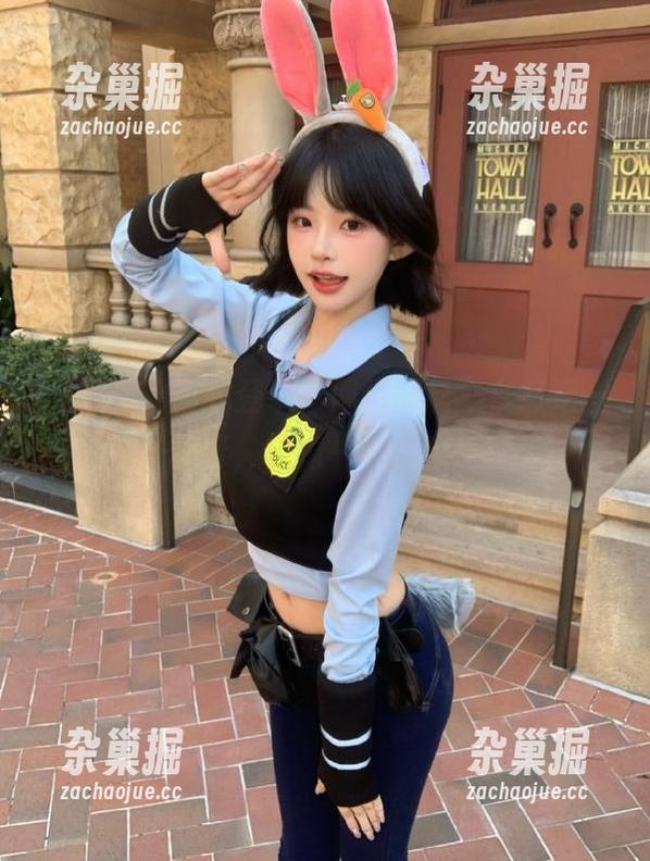 我登录“网爆黑料”，然后……哎呀，惊掉一地的瓜皮。