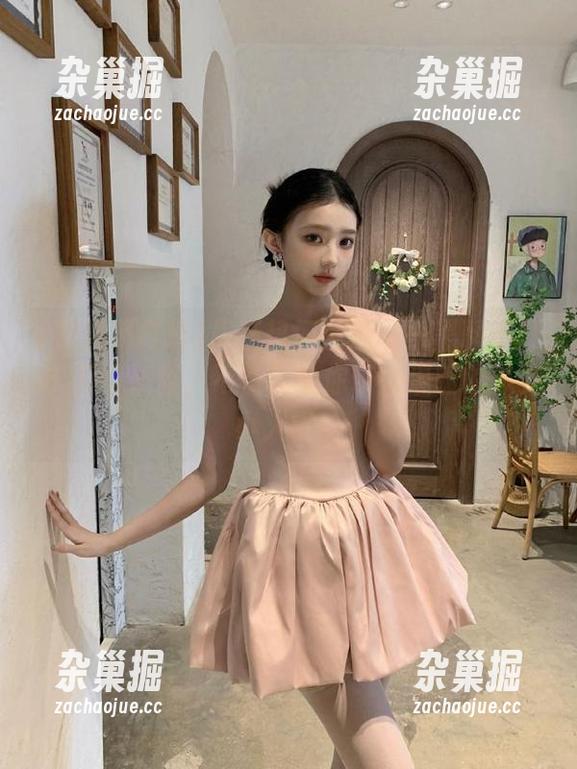 黑料不打烊 最新热门话题——黑料不打烊,万里长征,不愧是给你带来温暖的八卦小火锅!
