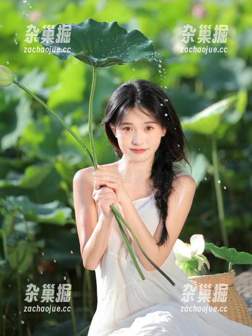 黑料吃瓜网 当黑料遇上热点,黑料吃瓜网站真是个瓜田李下的地方!