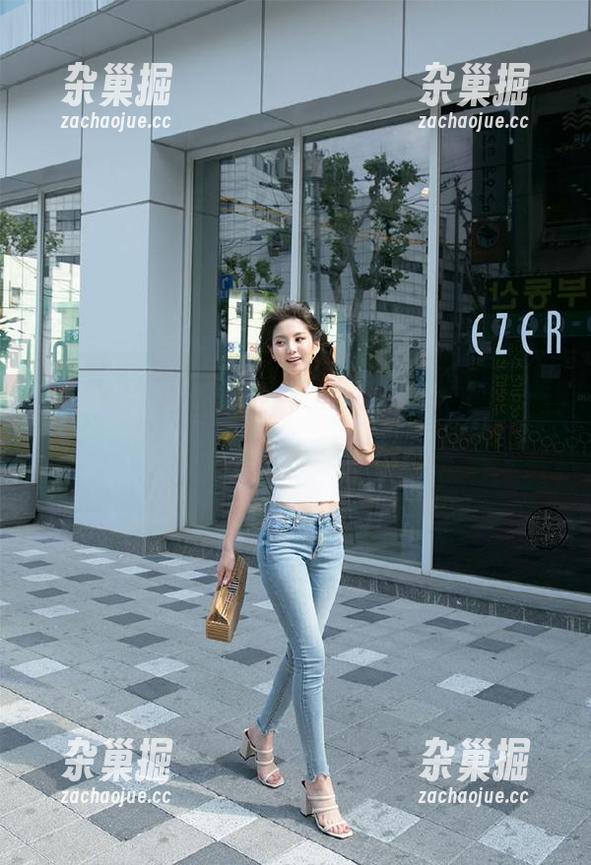 黑料正能量 分享“黑料正能量官网”里的趣事,简直像打开了潘多拉的盒子,戏剧感爆棚!