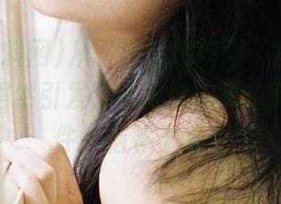 从“黑料爆料网”官网王者舞台，居然引发了无数脑内瓜瓜和乌龙事件，脑补上线！