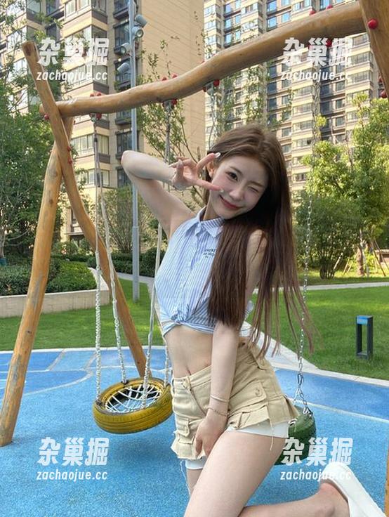黑料网 别说我没提醒你,黑料网最新动态,完全是免费自取的八卦大餐!
