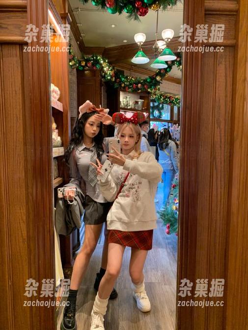 黑料网 黑料网在线:吃瓜不再尴尬,免费让你轻松变身吃瓜老司机!