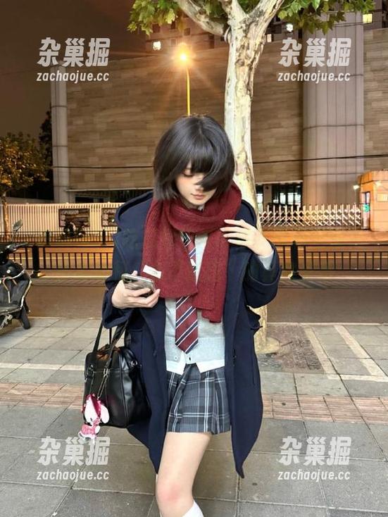 黑料网曝 吃瓜姐姐告诉你,黑料网曝化学老师和“永不迷路”的真实关系
