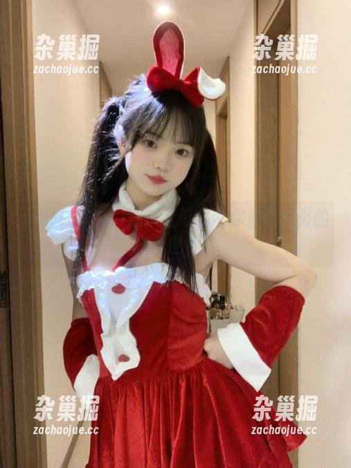 黑料老司机 黑料老司机带你走入网页的荒唐世界!