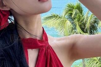 没啥好说的，黑料老司机苹果版在，瓜也是不打烊！