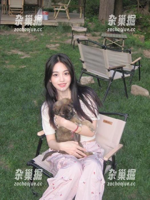 黑网料 最炸裂的“黑网料”视频曝光,脑洞大开到我怀疑自己是在做梦!