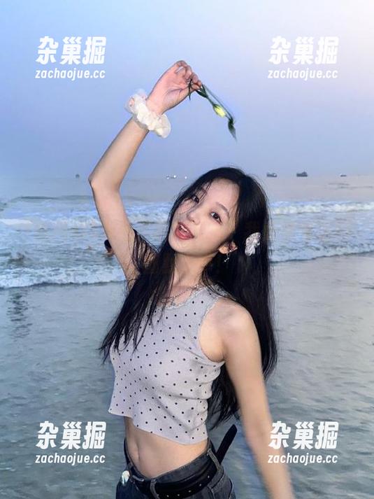 黑网料 观看“黑网料”,我竟被生活的幽默击中!