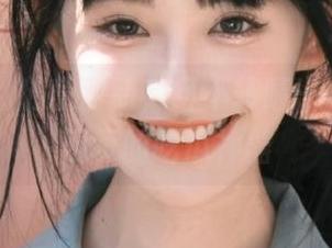 随意滑动，目不转睛——黑网料网页的吃瓜神器