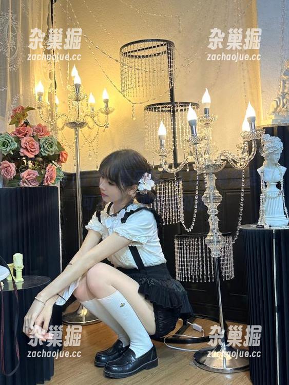 经过“黑网料”入口，真的是不可不让人心痒痒的呀